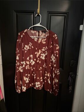 Zac & Rachel Burgundy Floral Peasant Blouse